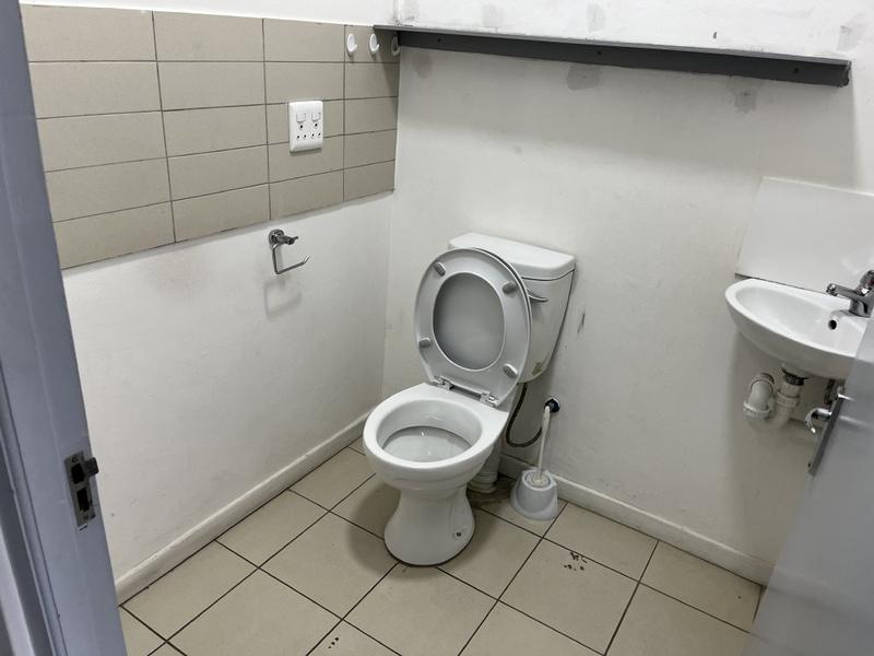 To Let commercial Property for Rent in Northgate Island Western Cape